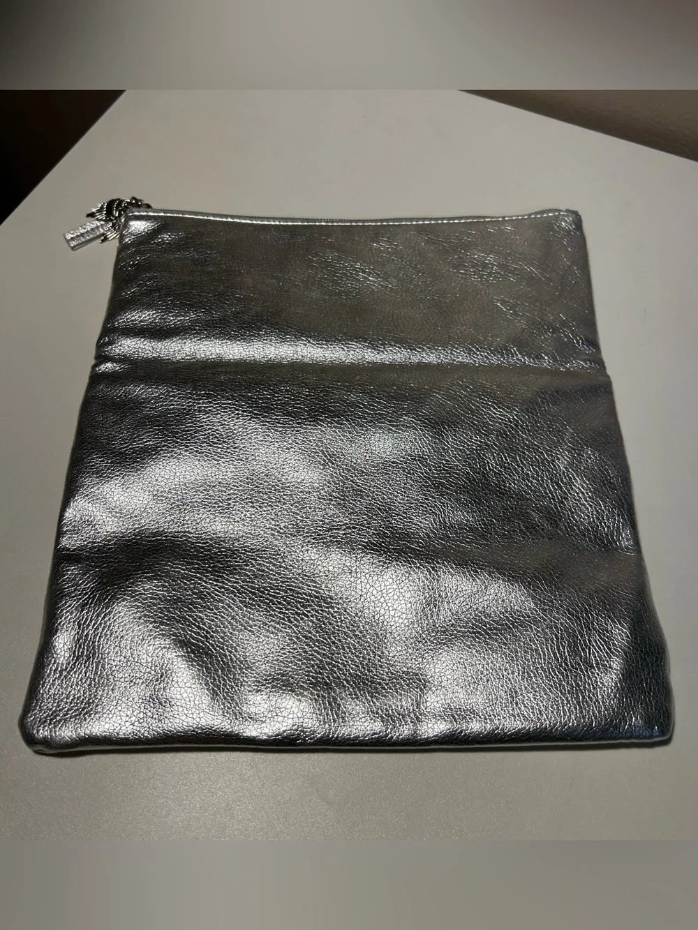 VICTORIA'S SECRET ANGEL SILVER METALLIC FOLD OVER CLUTCH MAKEUP BAG NWOT